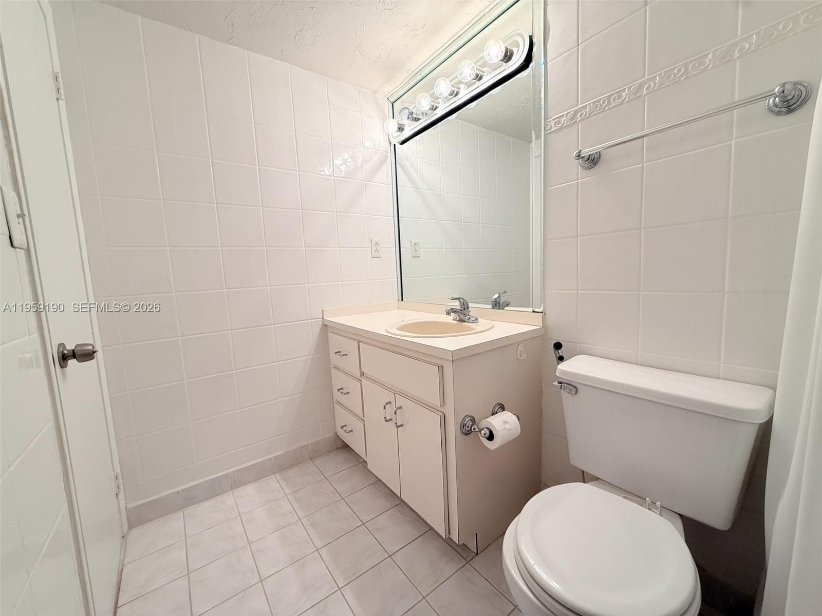 5750 Collins Ave # 6J, Miami Beach FL 33140 — 22