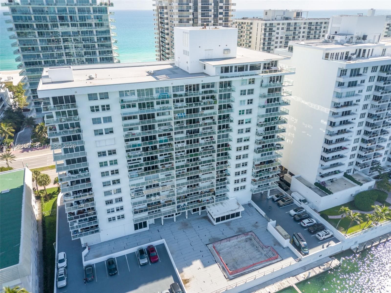 5750 Collins Ave # 6J, Miami Beach FL 33140 — 4