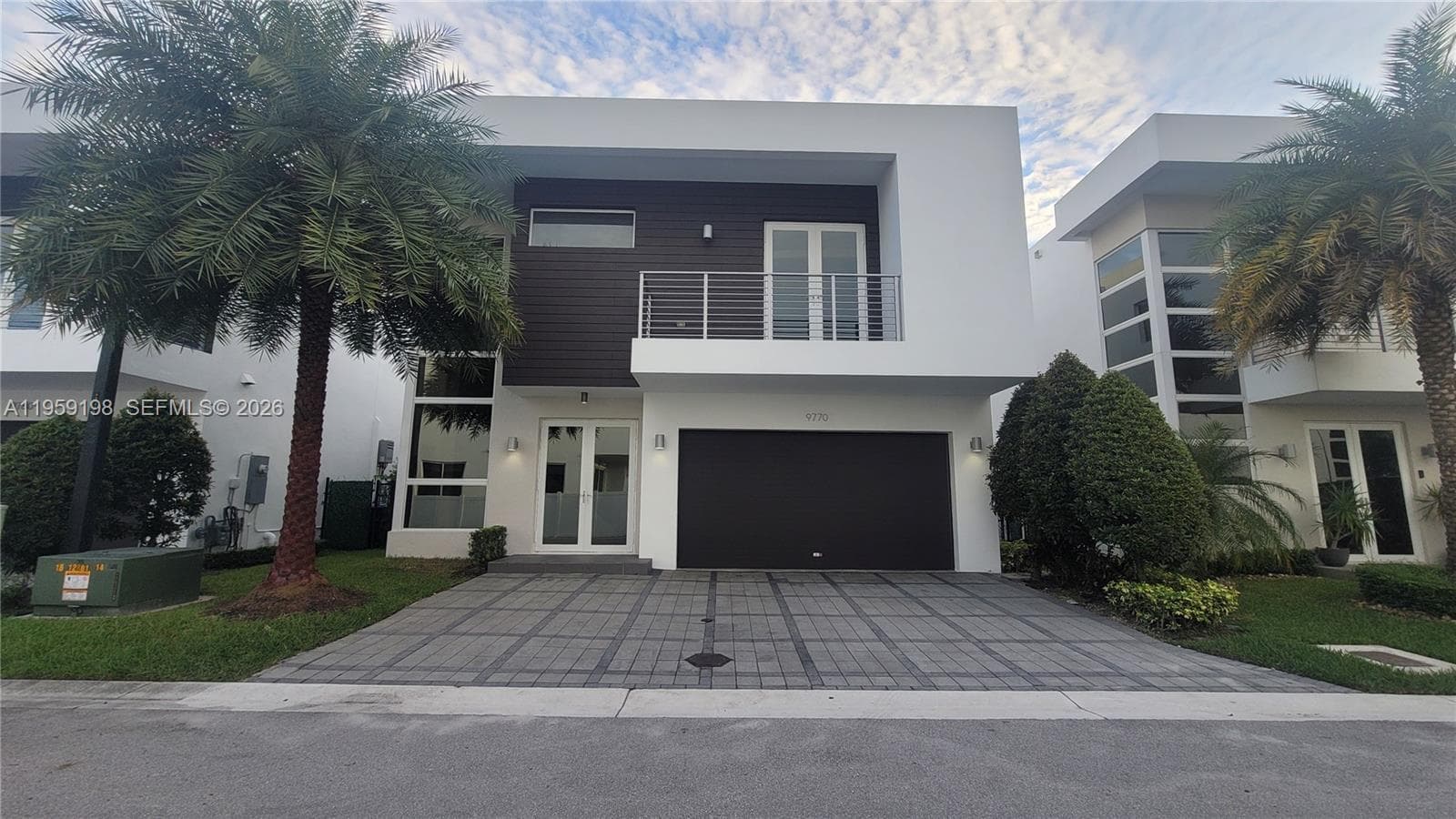 Modern Doral 45, Doral, FL — 1