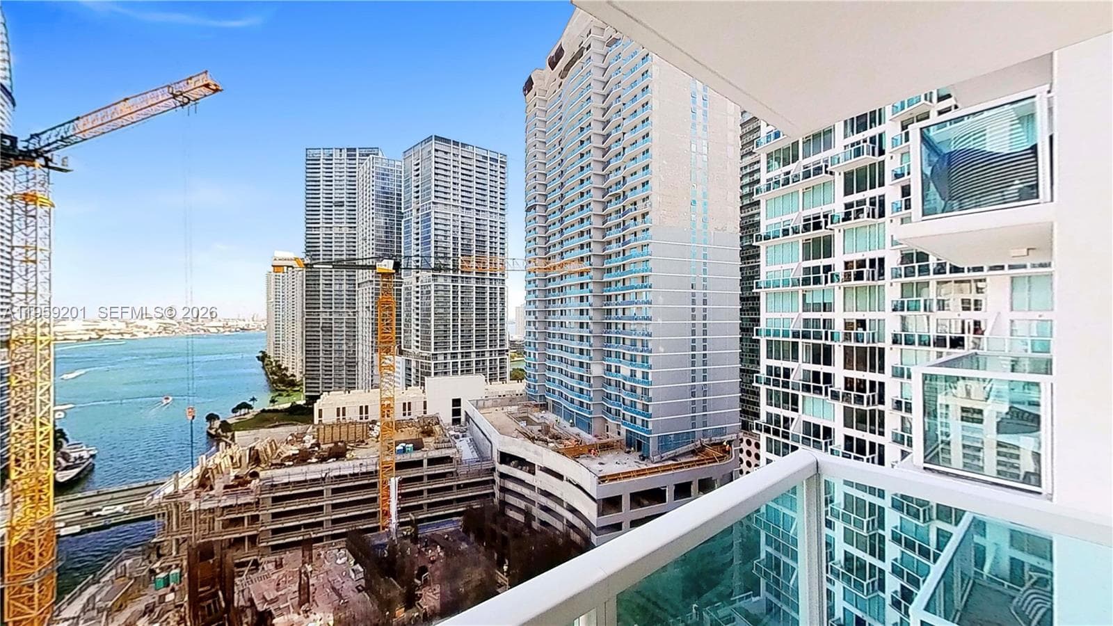 31 SE 5th St # 2408, Miami FL 33131 — 1