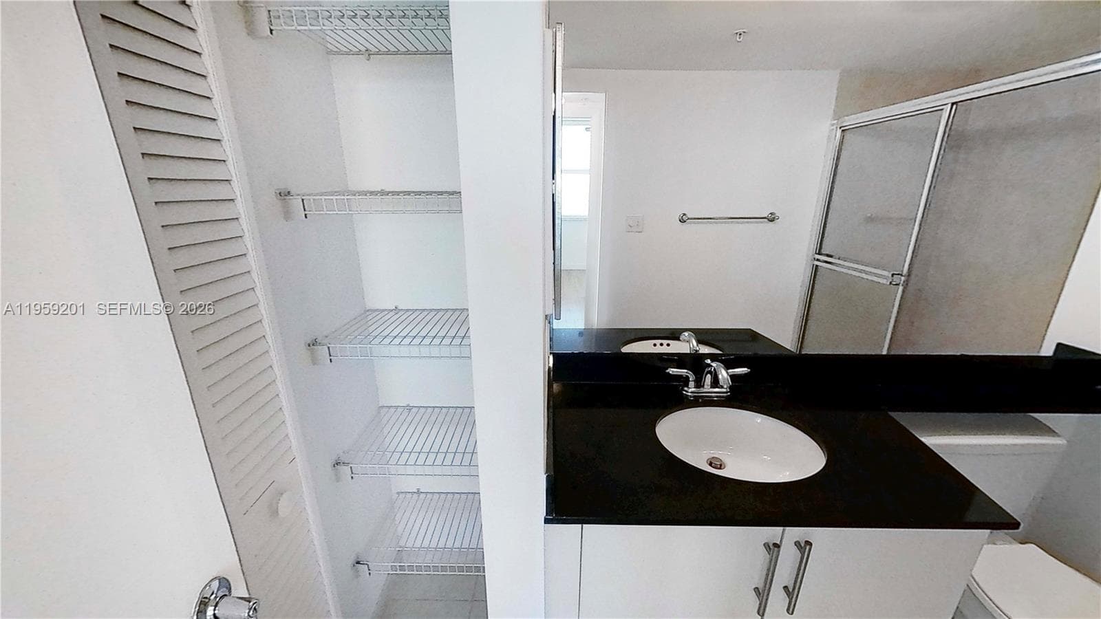 31 SE 5th St # 2408, Miami FL 33131 — 10