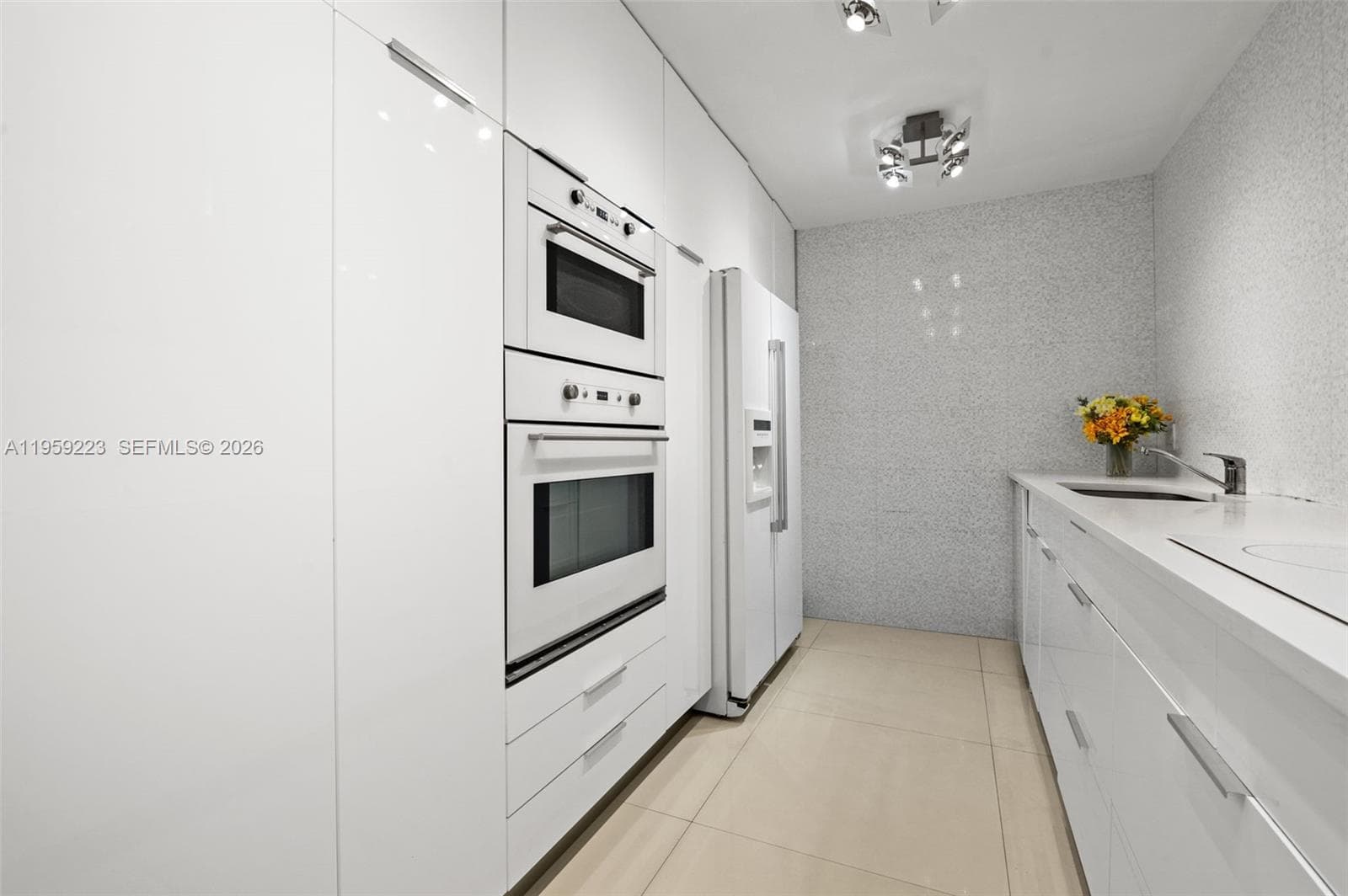 19390 Collins Ave # 1221, Sunny Isles Beach FL 33160 — 11