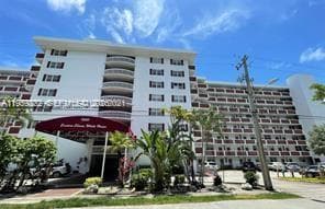3660 NE 166th St # 611, North Miami Beach FL 33160 — 2