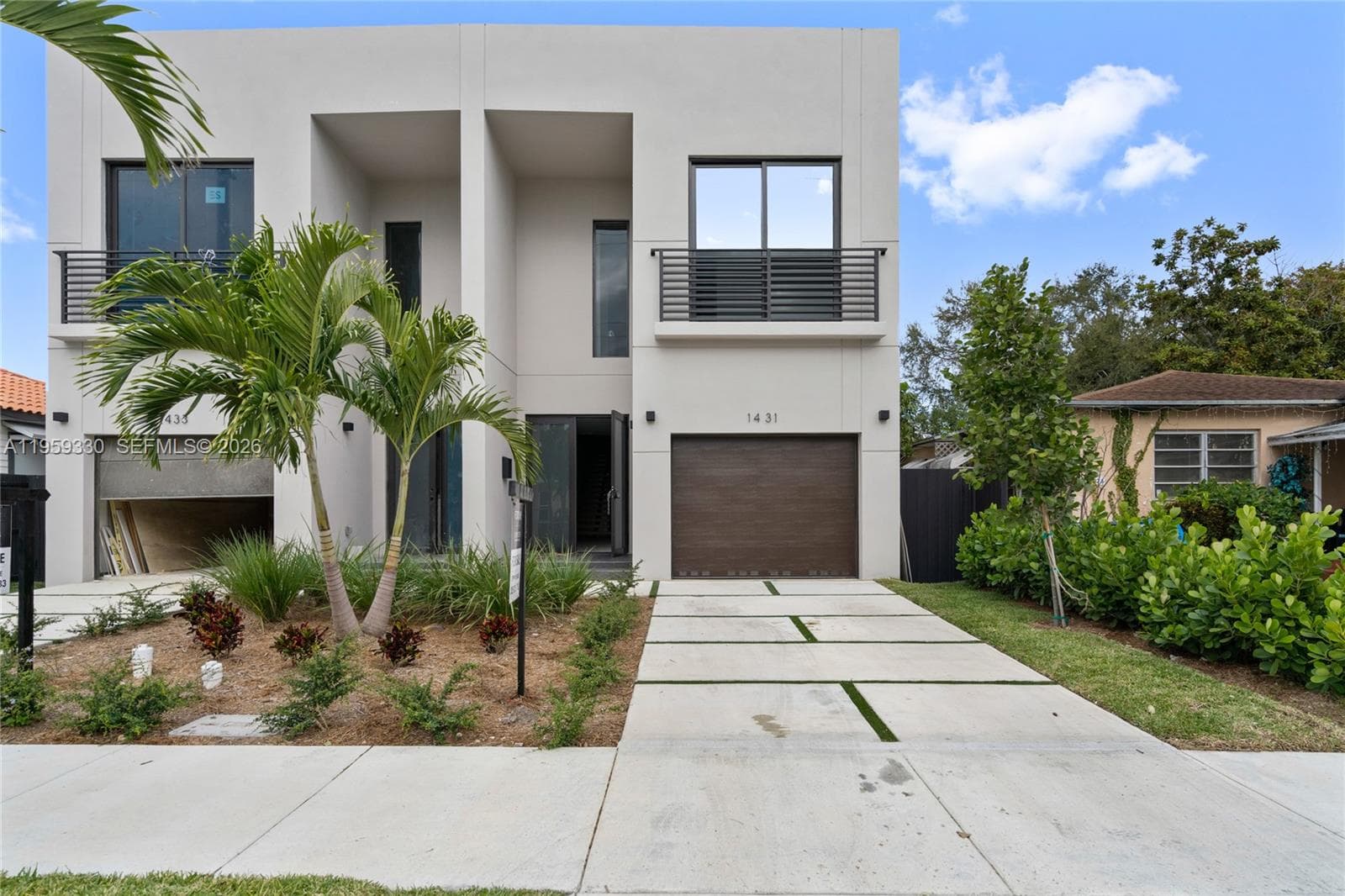 1431 SW 20th St, Miami FL 33145 — 12