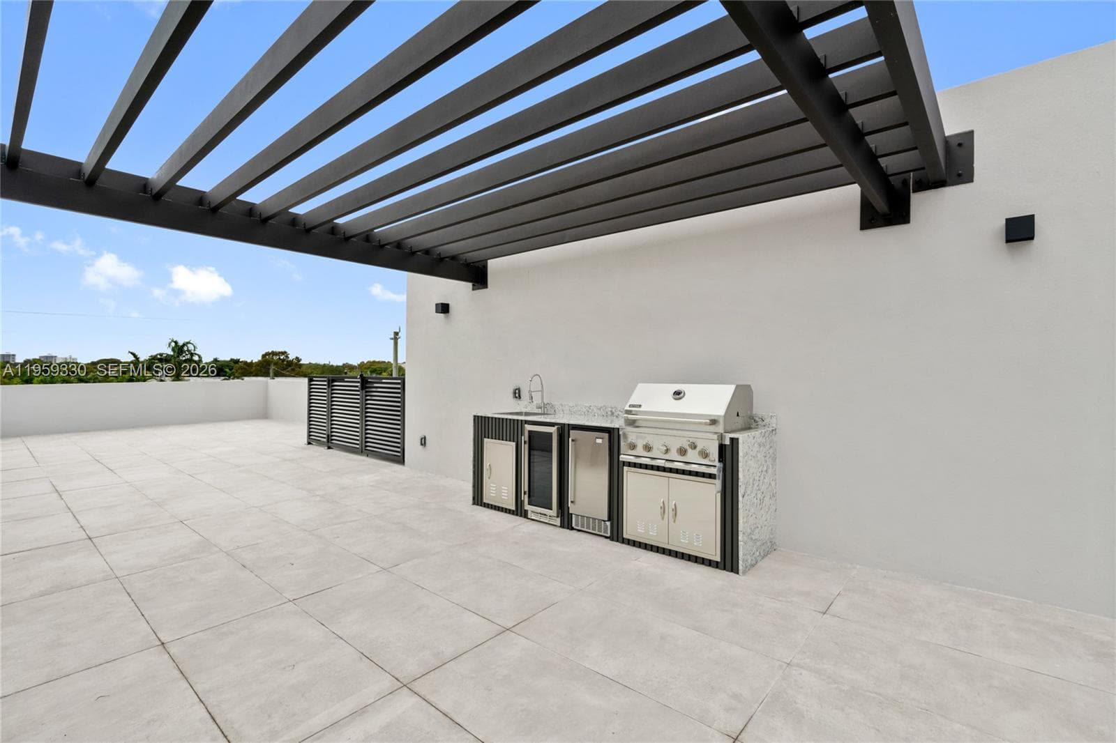 1431 SW 20th St, Miami FL 33145 — 41