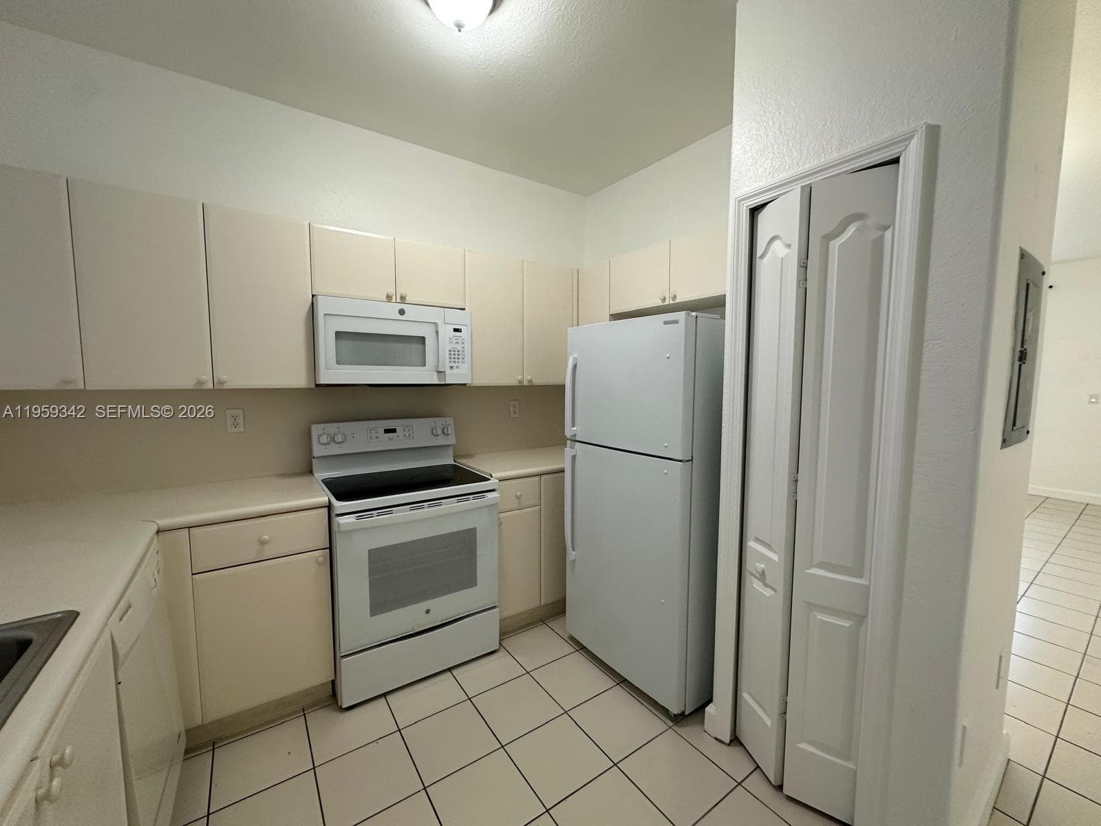 1661 SE 29th Ct # 104, Homestead FL 33035 — 5