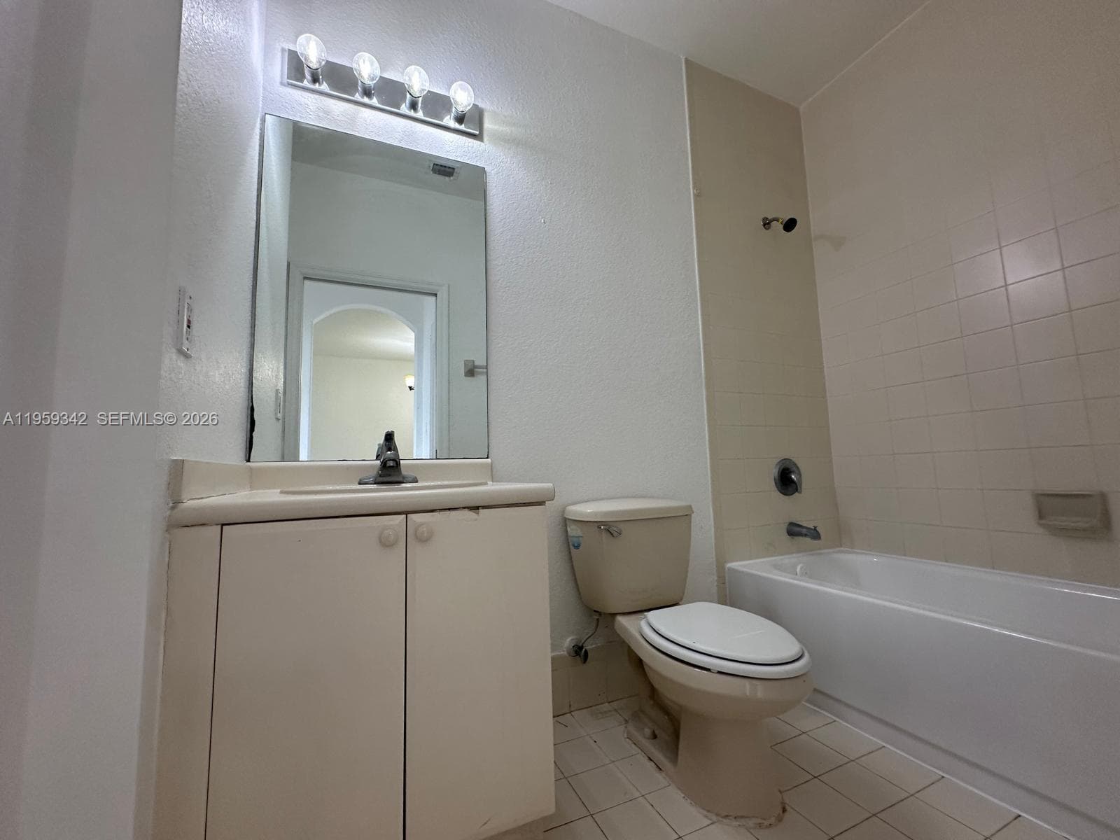 1661 SE 29th Ct # 104, Homestead FL 33035 — 18