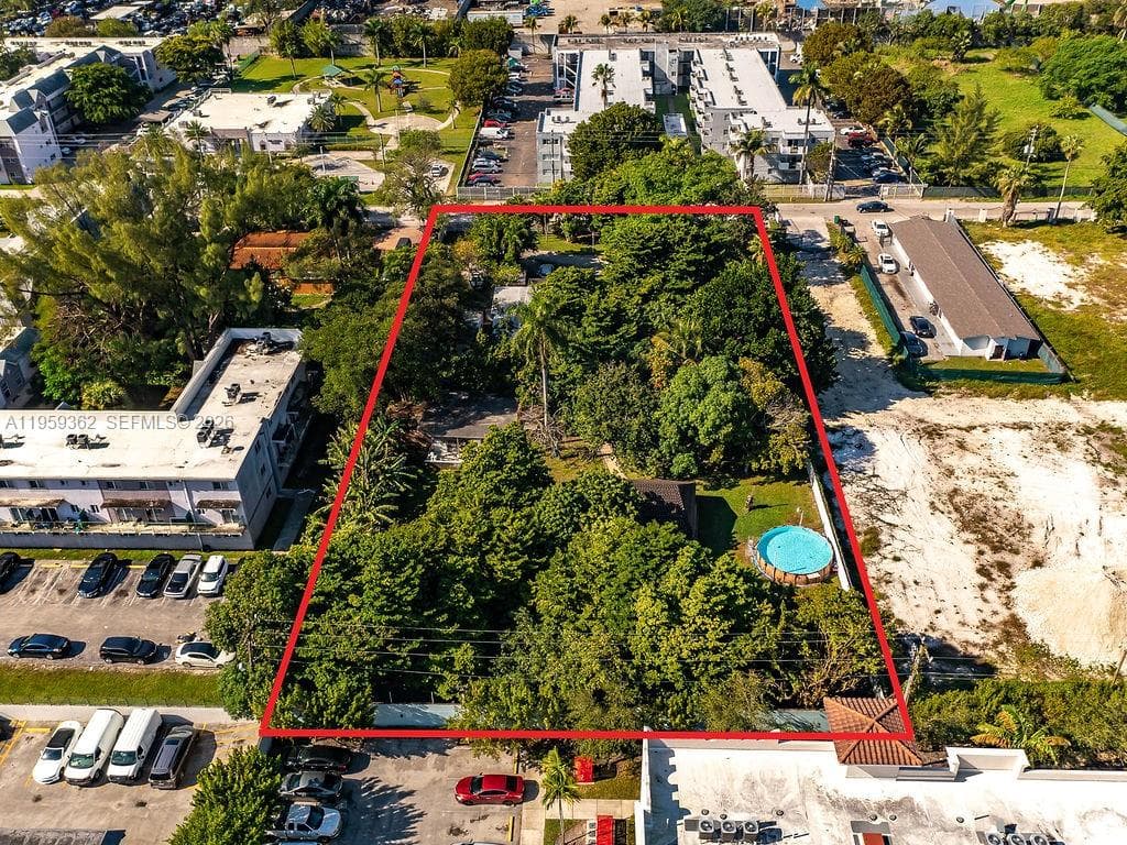 13265 Alexandria Dr, Opa-Locka FL 33054 — 6