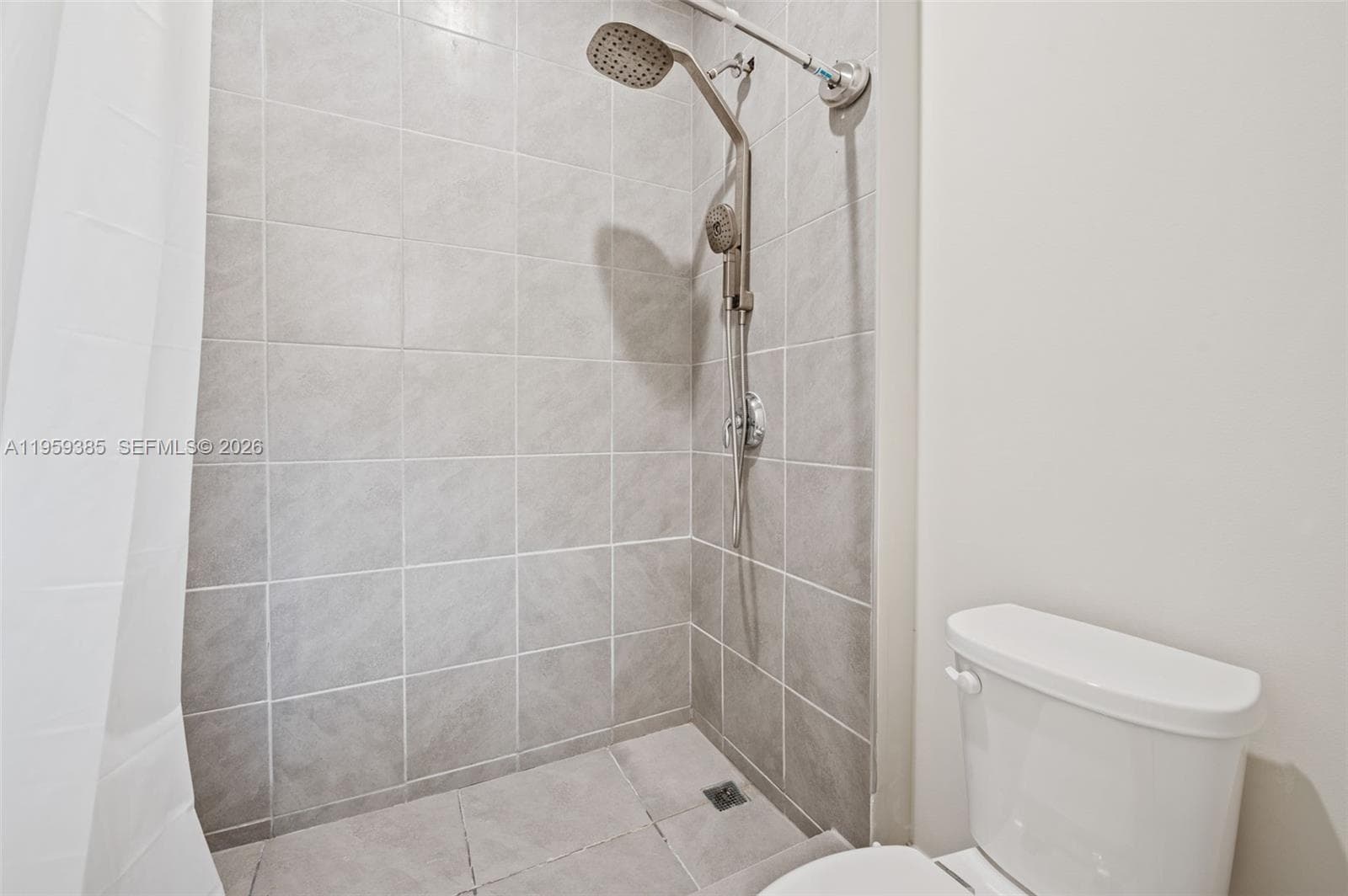 8118 NW 46th Ter, Doral FL 33166 — 28