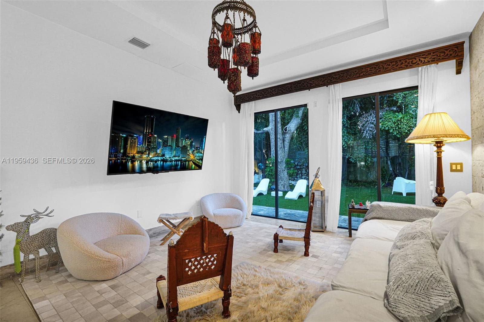 3675 Loquat Ave, Miami FL 33133 — 38