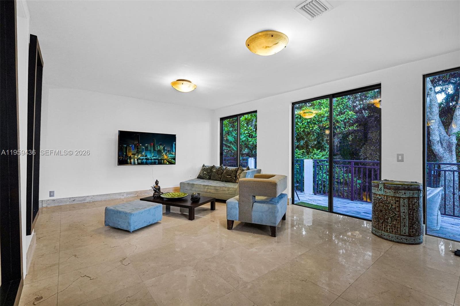 3675 Loquat Ave, Miami FL 33133 — 59