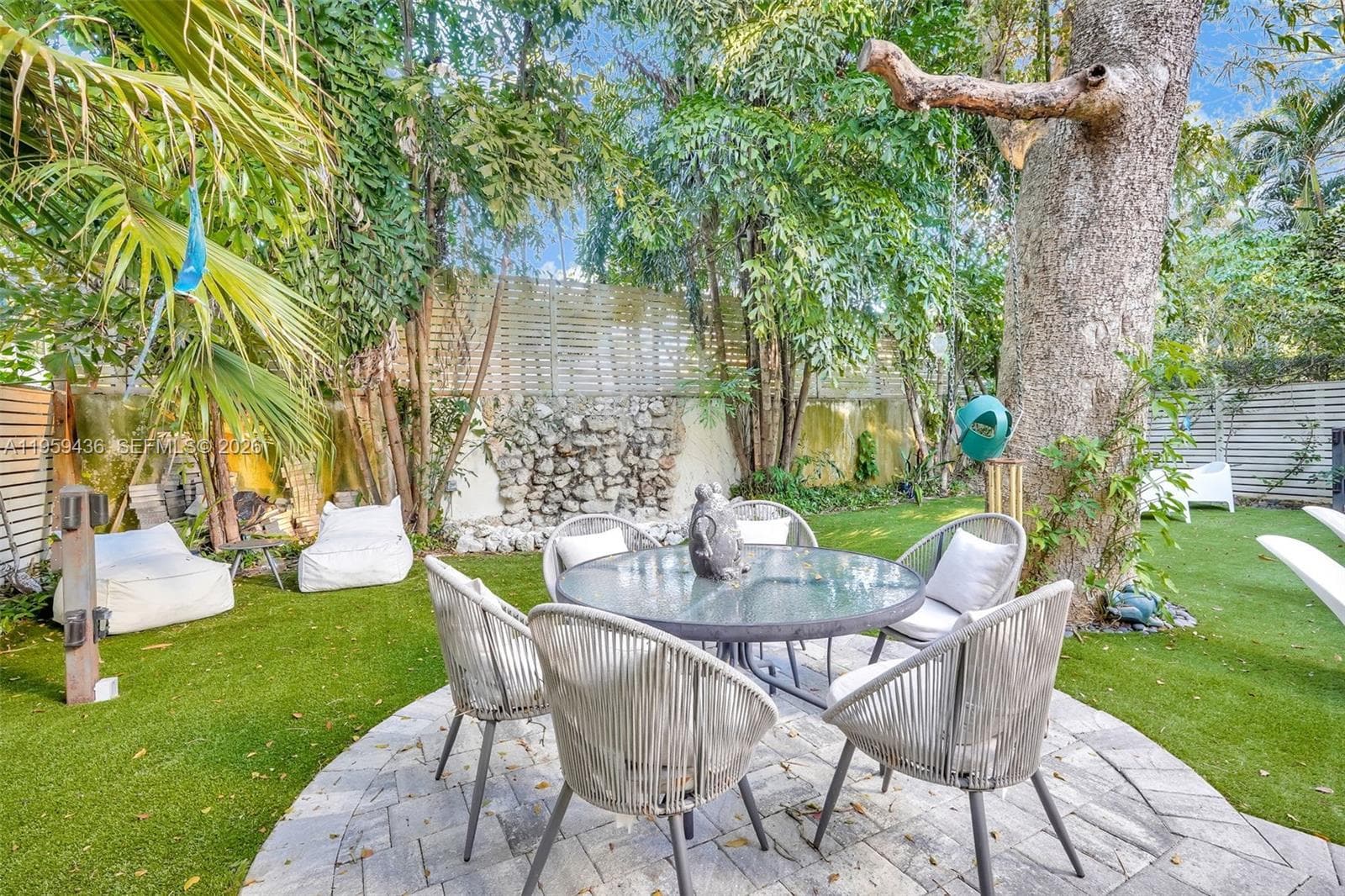 3675 Loquat Ave, Miami FL 33133 — 19