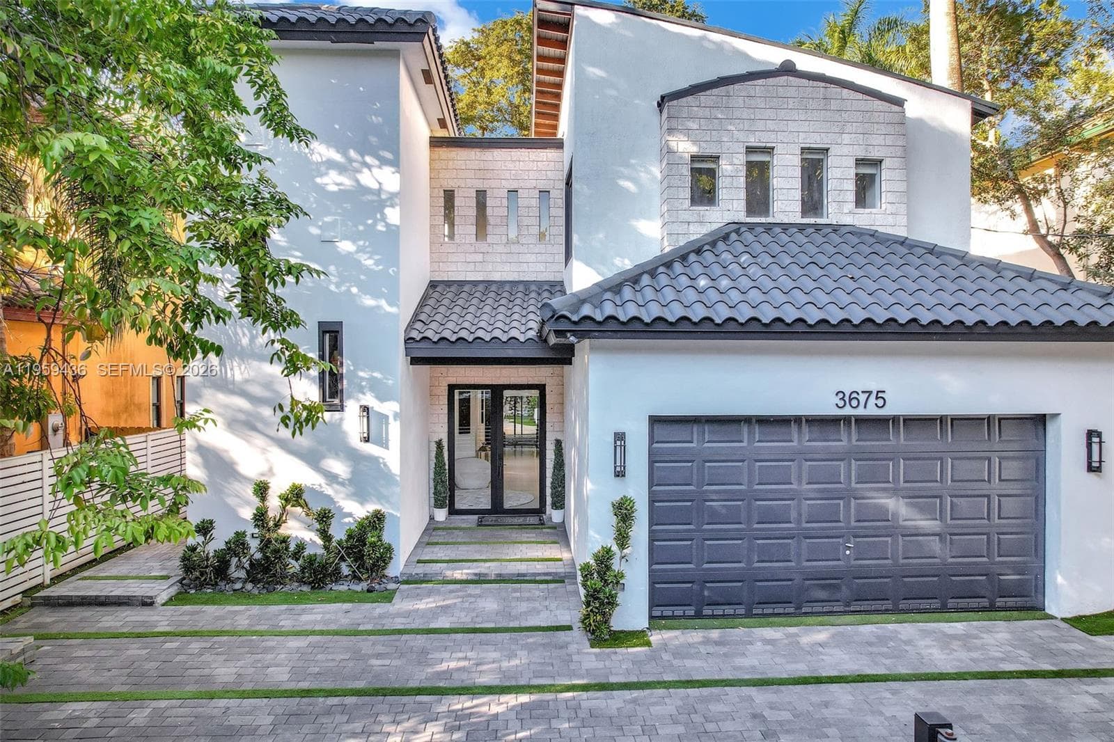 3675 Loquat Ave, Miami FL 33133 — 4