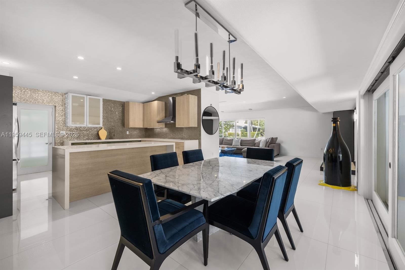 1040 NE 86th St, Miami FL 33138 — 27