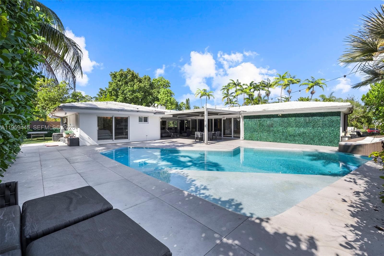 1040 NE 86th St, Miami FL 33138 — 44