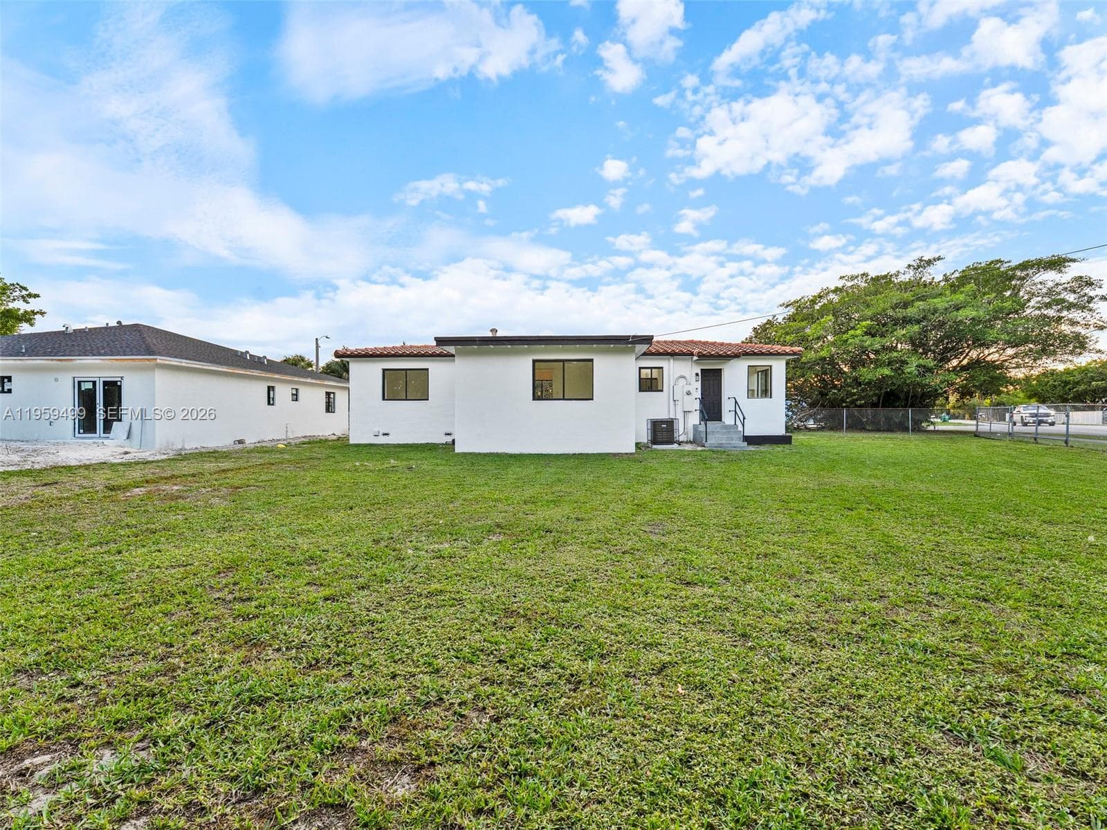 14545 Garden Dr, Miami FL 33168 — 26