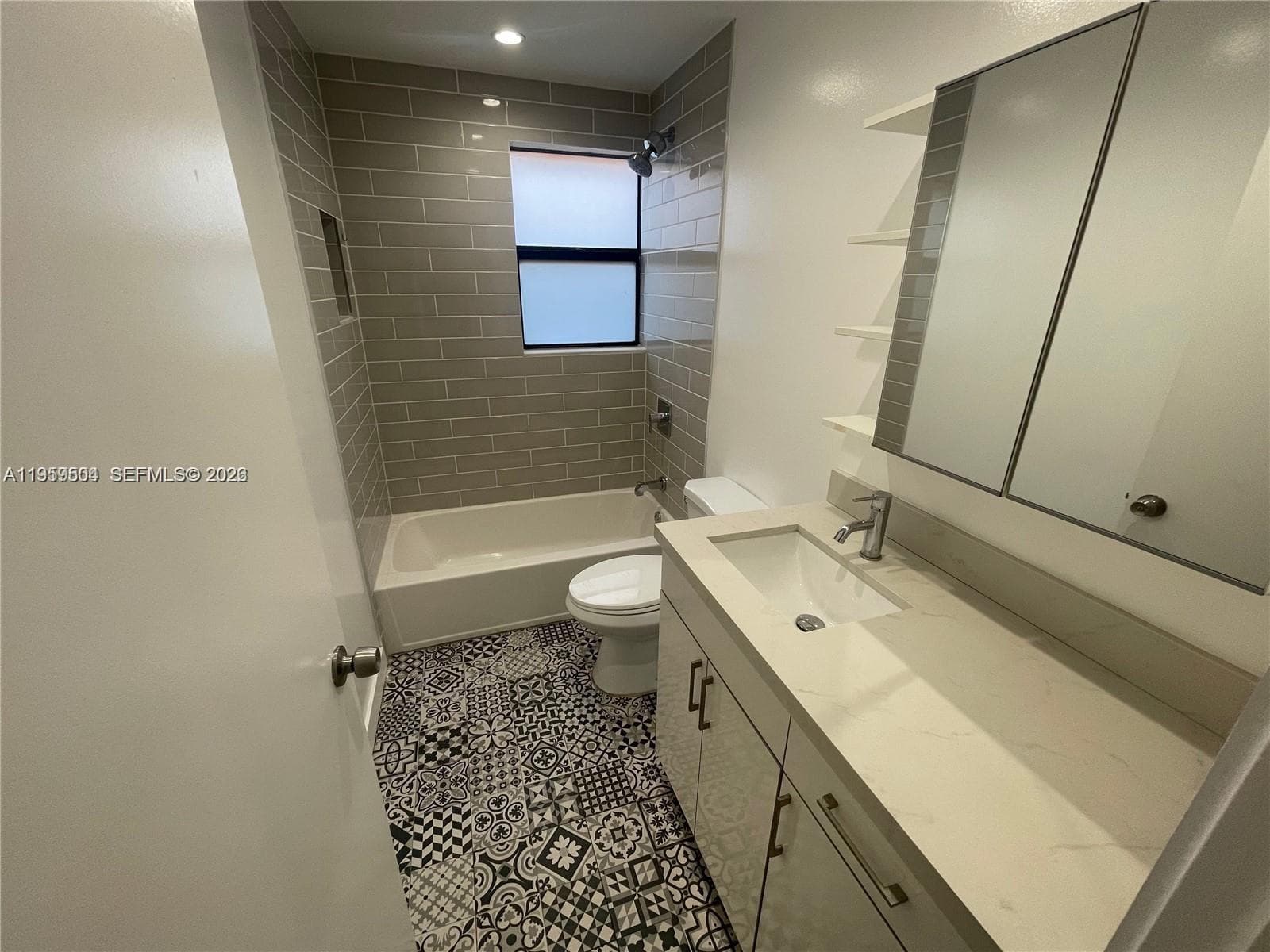 1637 SW 10th St # 2, Miami FL 33135 — 8