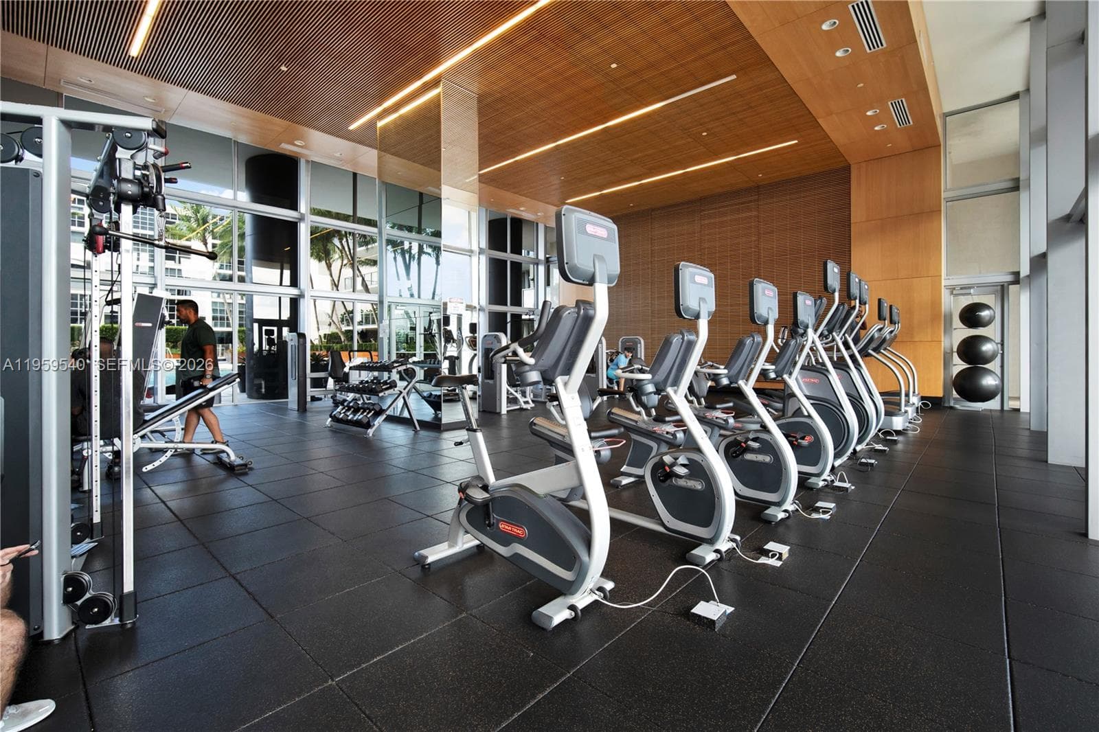 3449 NE 1st Ave # 110, Miami FL 33137 — 24