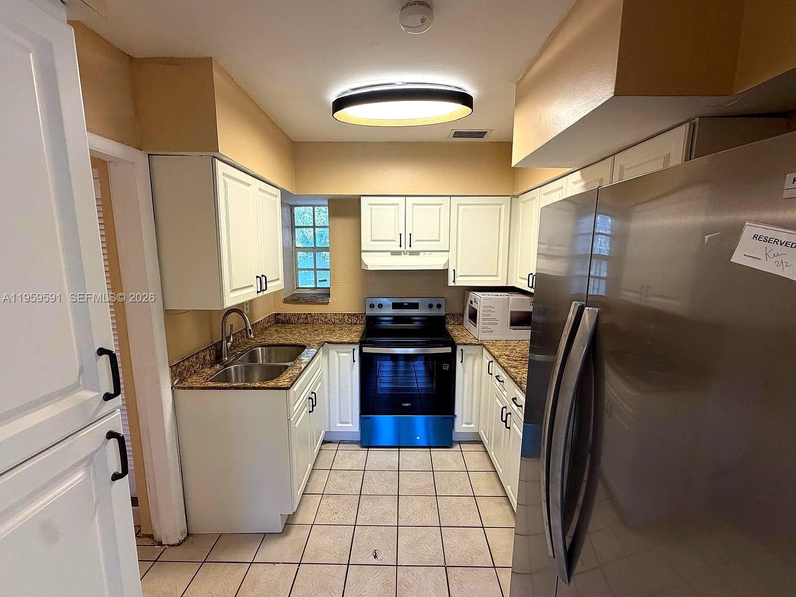 14407 NE 5th Ave # 14407, Miami FL 33161 — 3