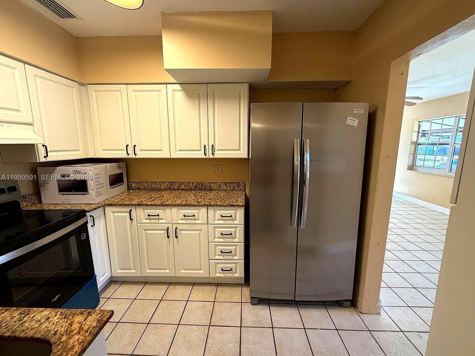 14407 NE 5th Ave # 14407, Miami FL 33161 — 4