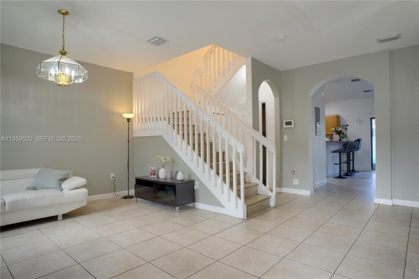 8915 W 35th Ave, Hialeah FL 33018 — 1