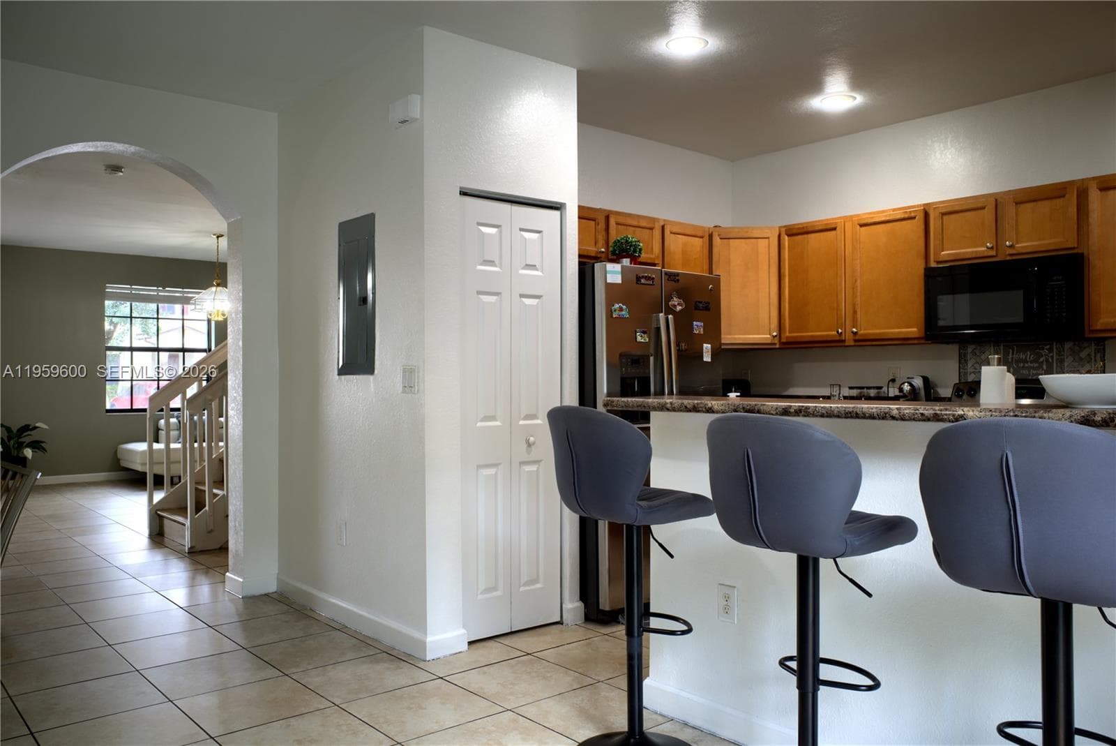 8915 W 35th Ave, Hialeah FL 33018 — 11