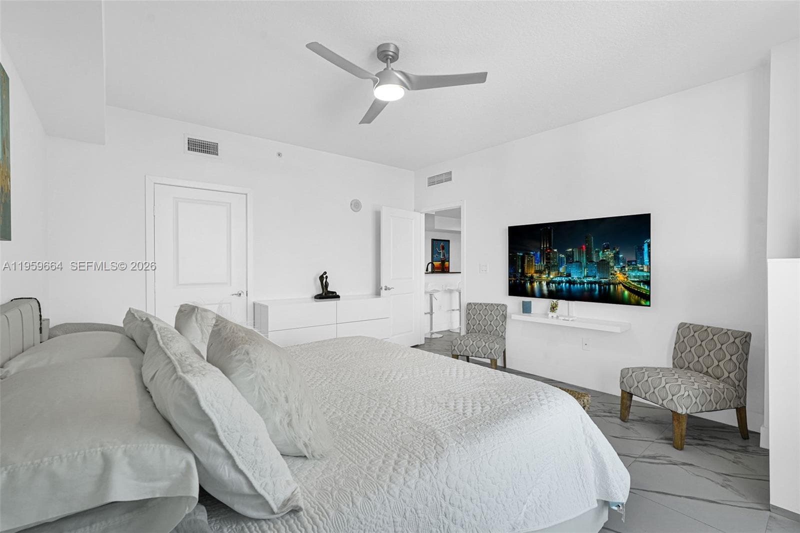 7910 Harbor Island Dr # 1103, North Bay Village FL 33141 — 51