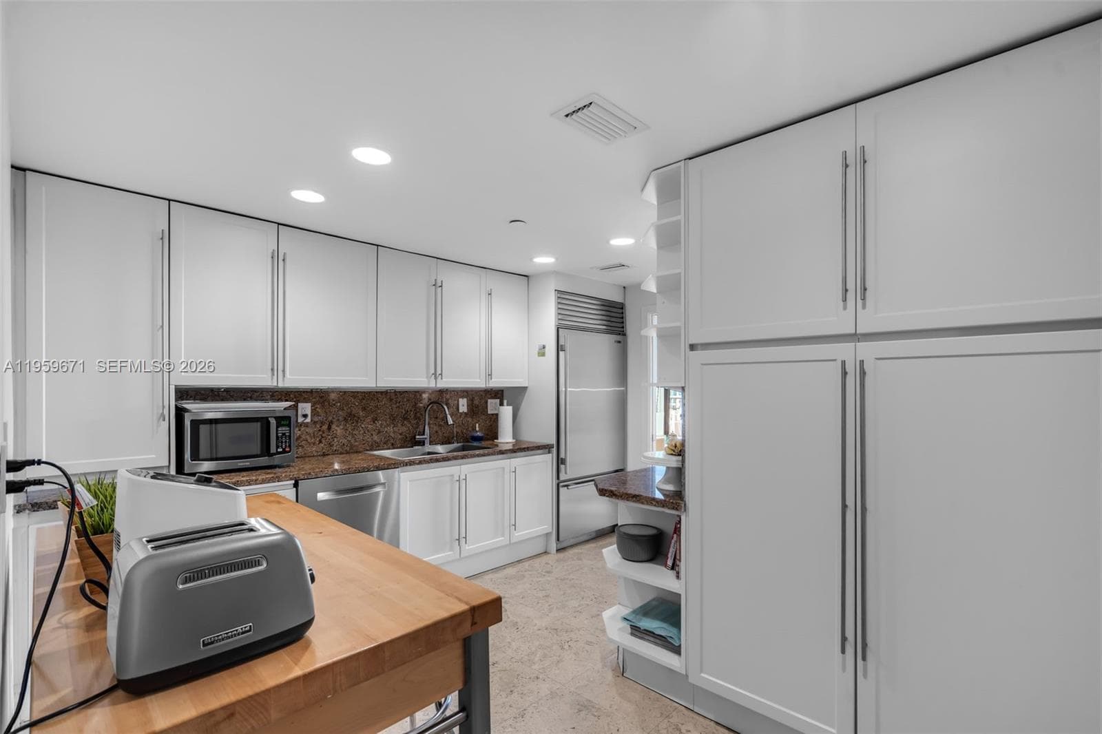 151 Crandon Blvd # 802, Key Biscayne FL 33149 — 14