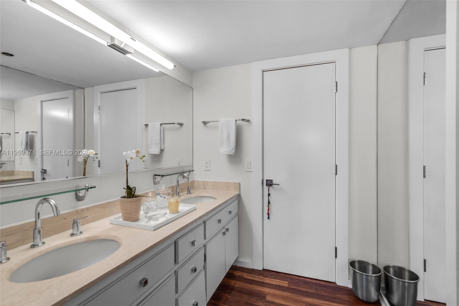 151 Crandon Blvd # 802, Key Biscayne FL 33149 — 25