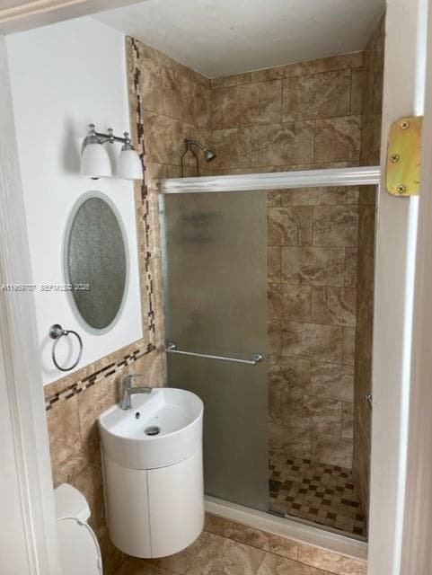 2121 Biarritz Dr # 5, Miami Beach FL 33141 — 2