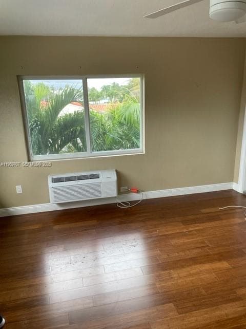 2121 Biarritz Dr # 5, Miami Beach FL 33141 — 3