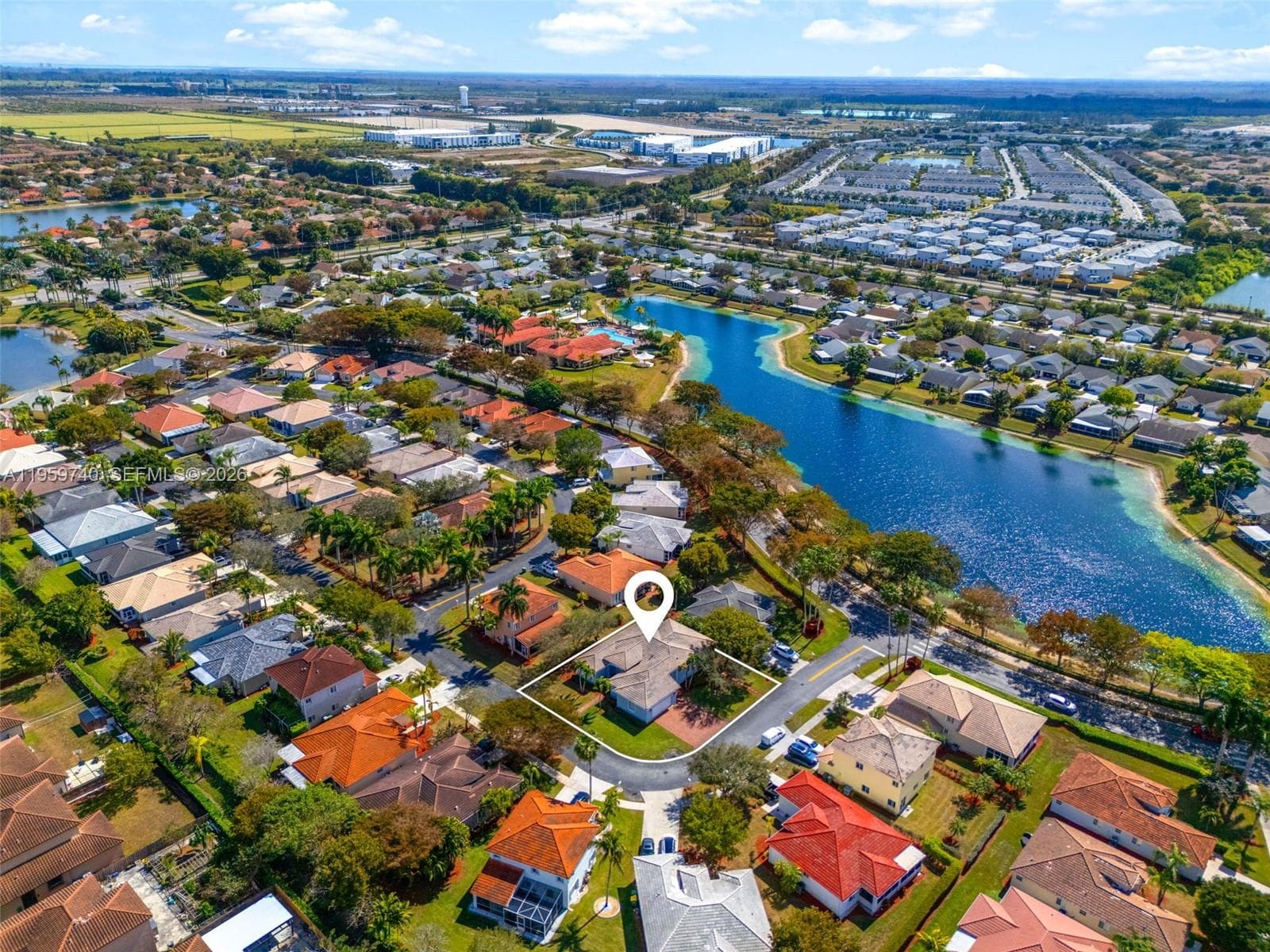 2570 SE 4th Pl, Homestead FL 33033 — 51