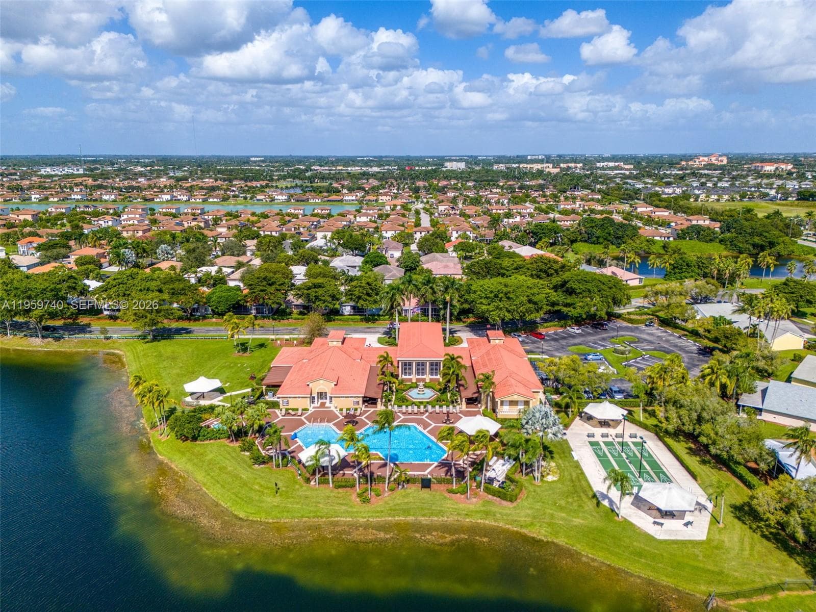 2570 SE 4th Pl, Homestead FL 33033 — 54