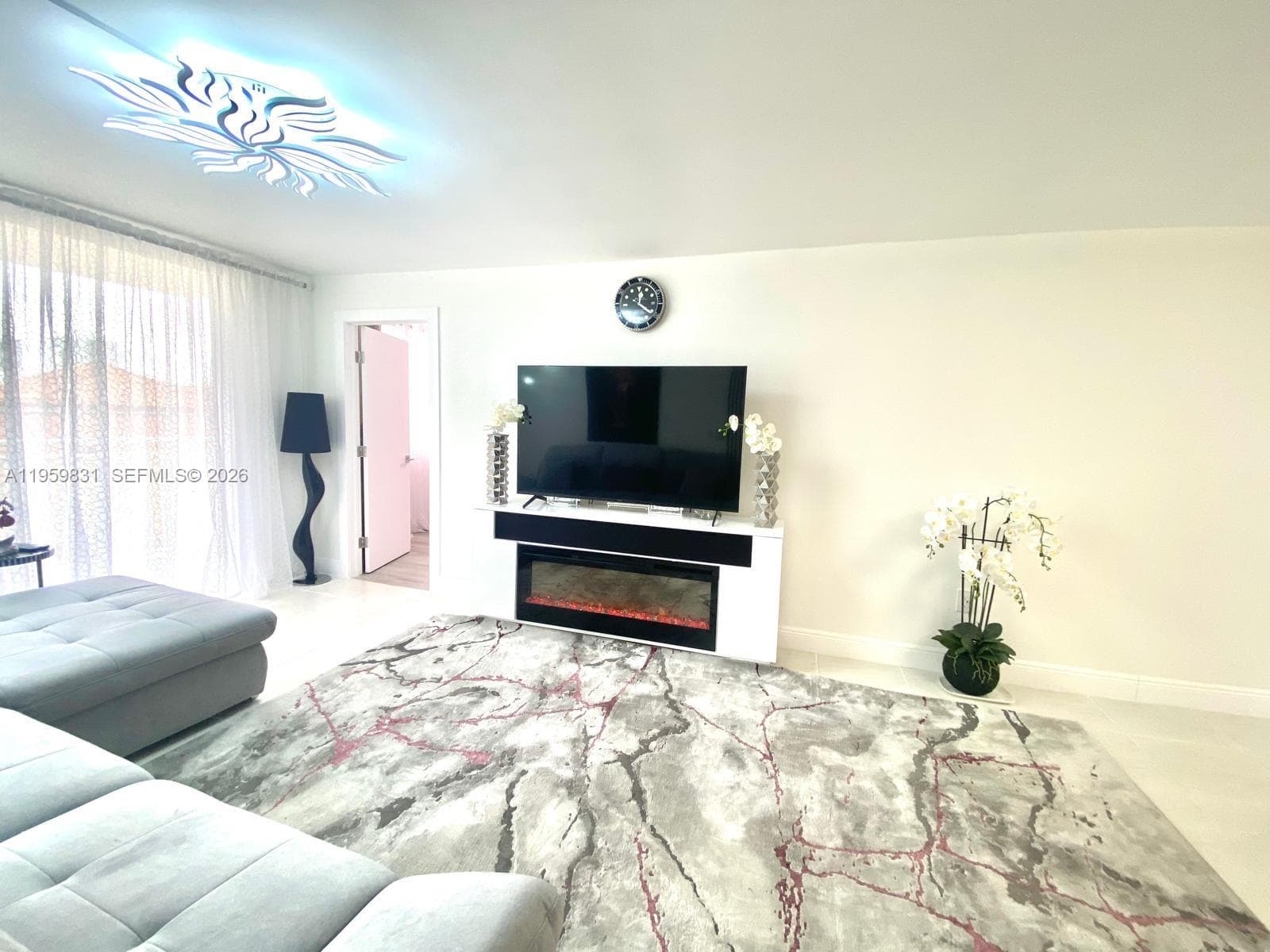 210 174th St # 403, Sunny Isles Beach FL 33160 — 32