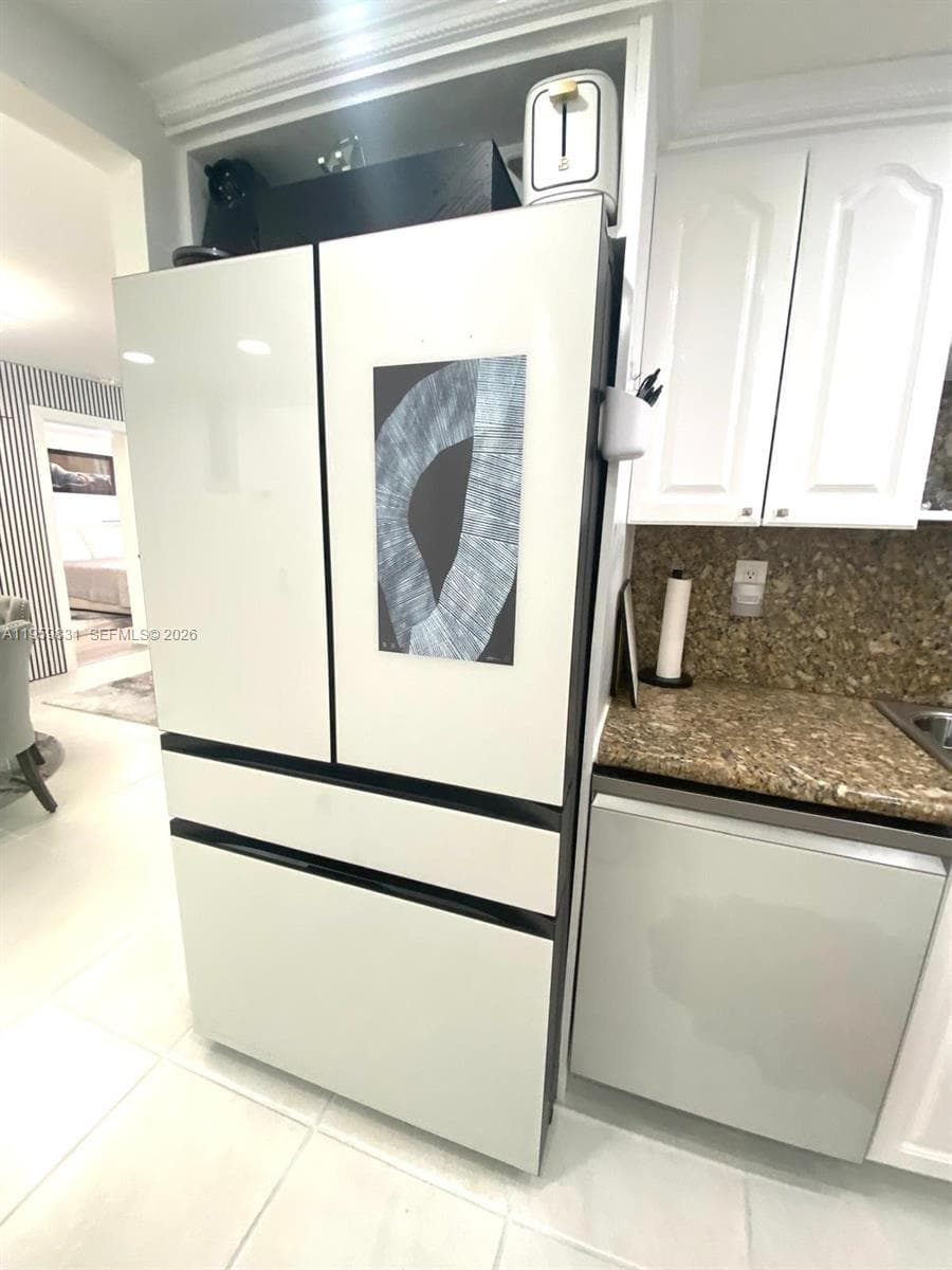 210 174th St # 403, Sunny Isles Beach FL 33160 — 15