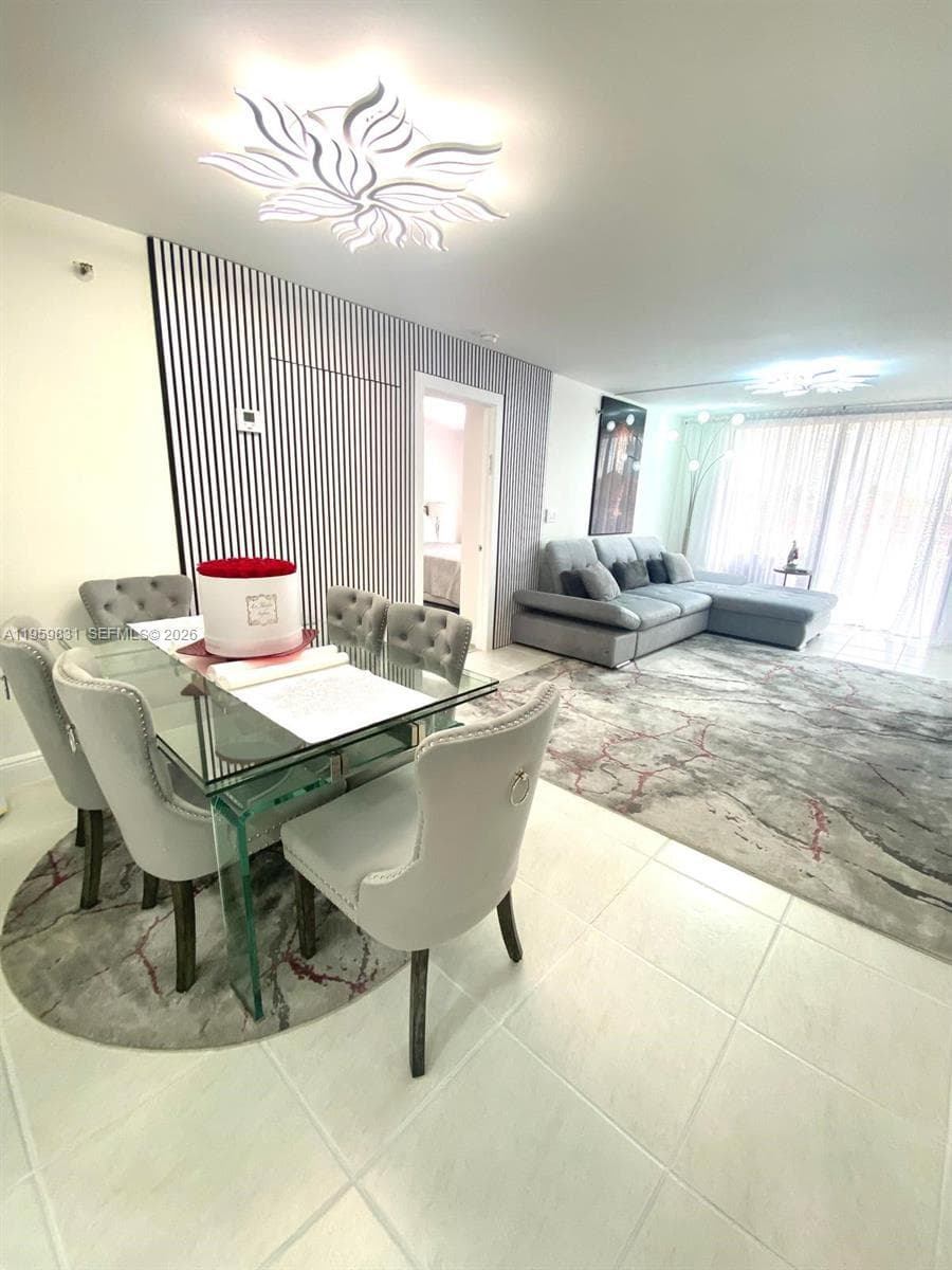 210 174th St # 403, Sunny Isles Beach FL 33160 — 29