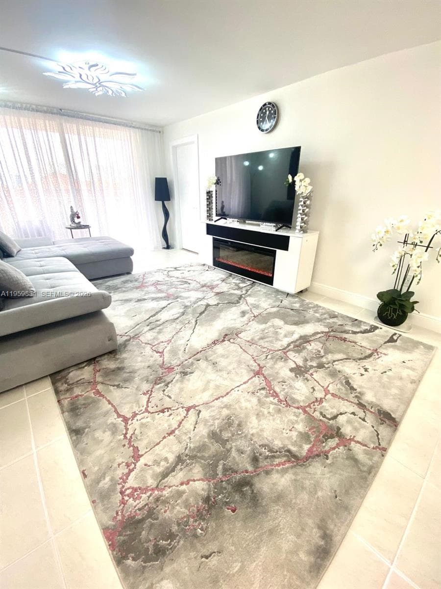 210 174th St # 403, Sunny Isles Beach FL 33160 — 21