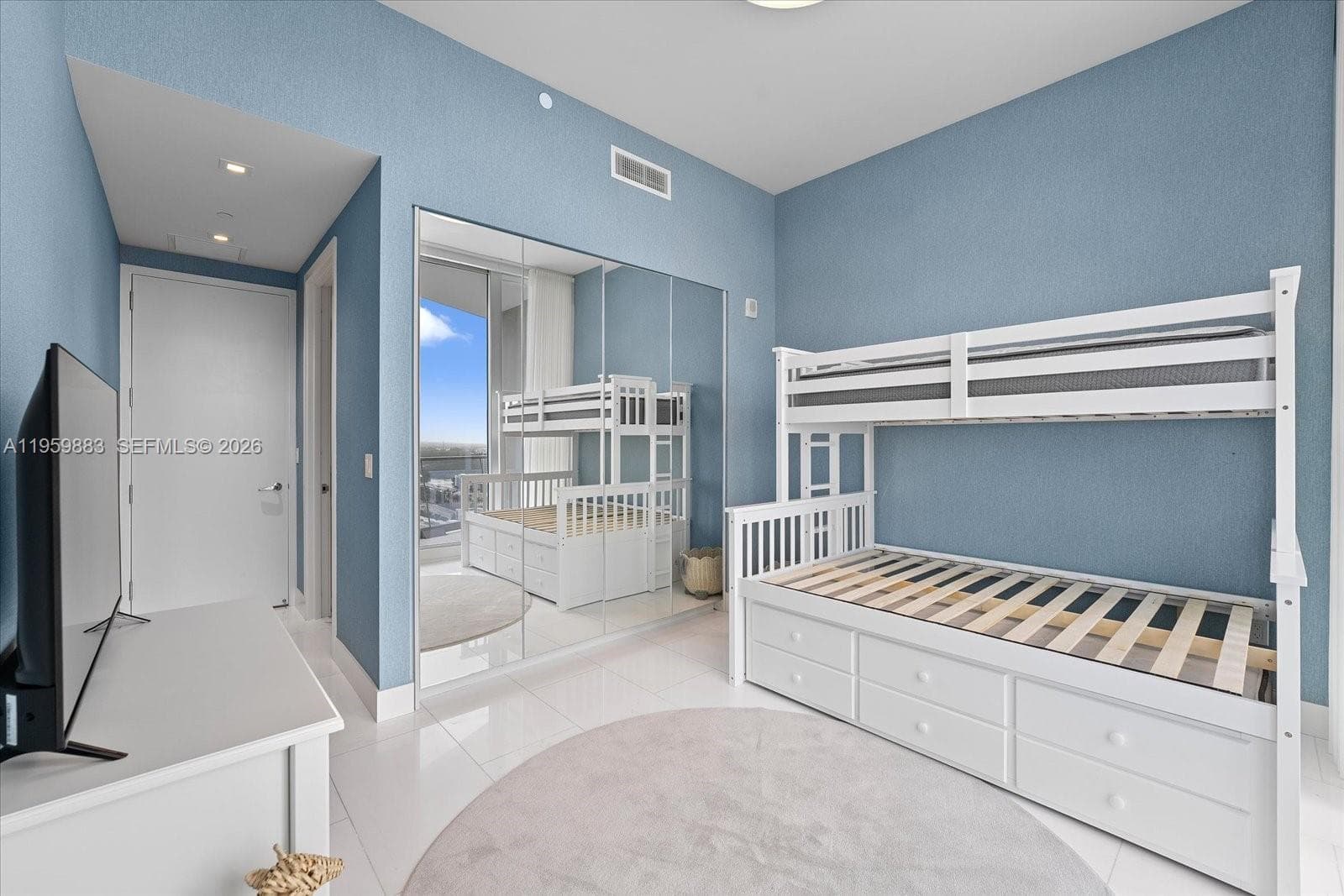 16901 Collins Ave # 2503, Sunny Isles Beach FL 33160 — 19