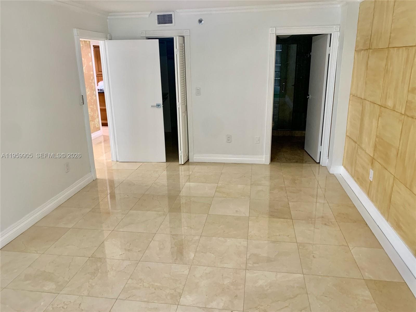 555 NE 15th St # 26G, Miami FL 33132 — 16