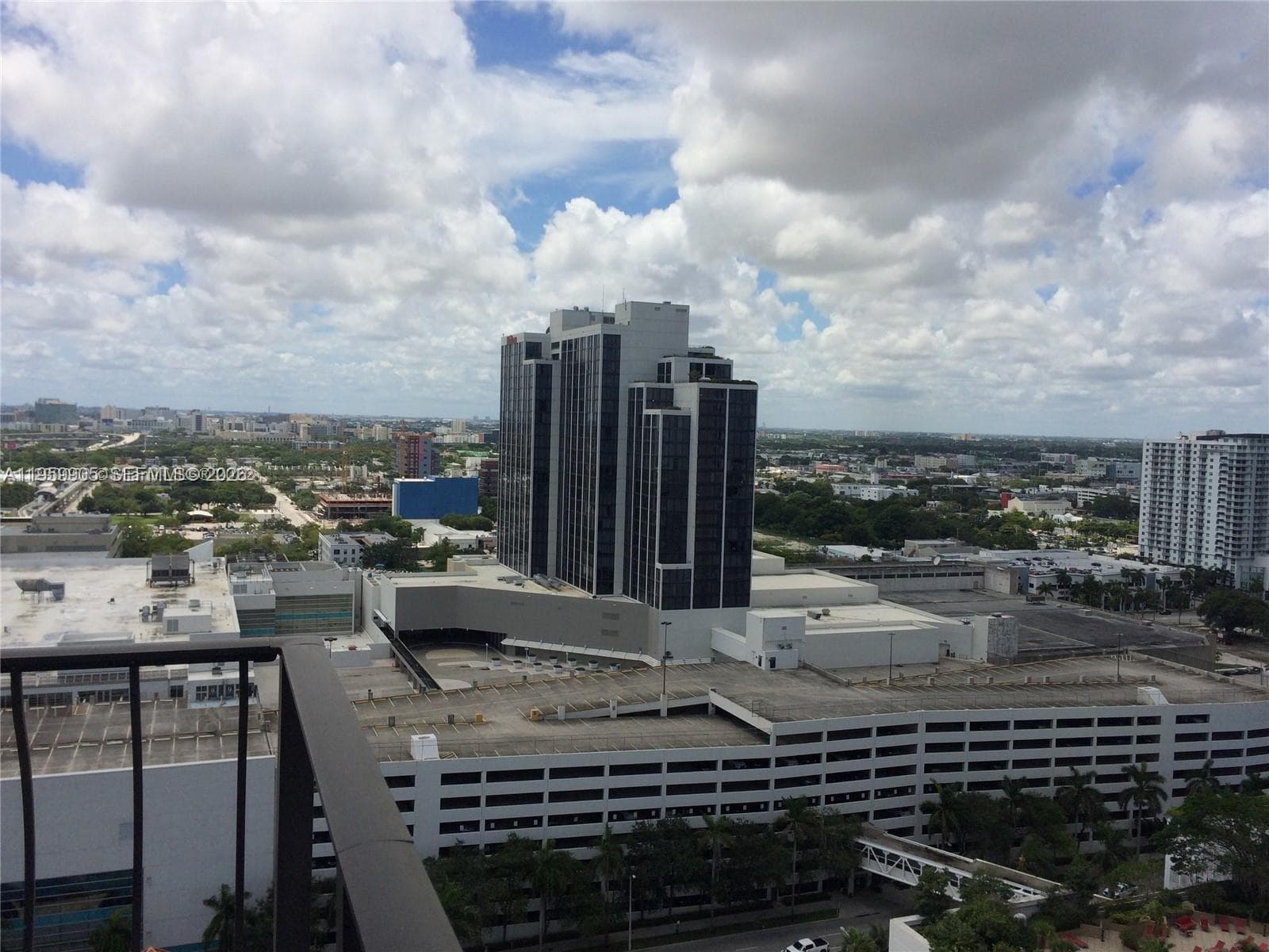 555 NE 15th St # 26G, Miami FL 33132 — 26
