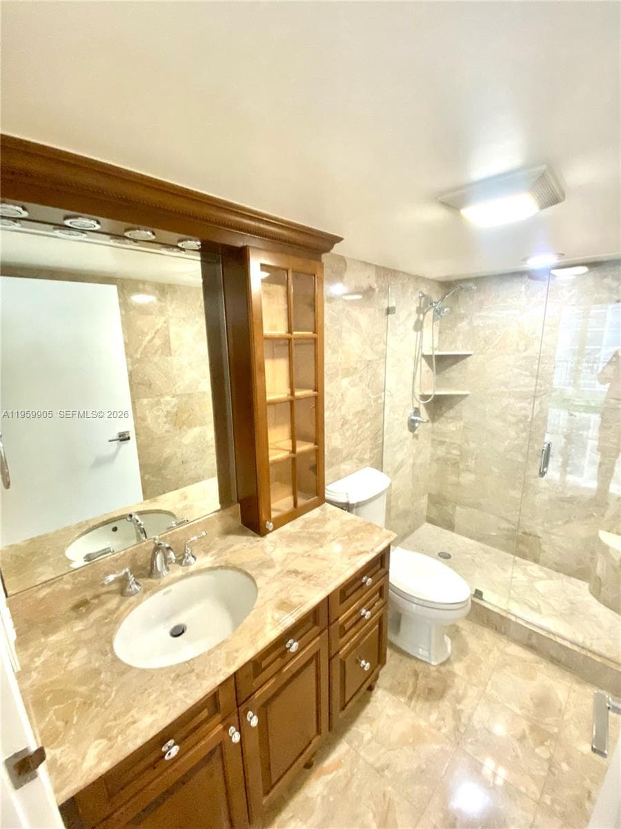 555 NE 15th St # 26G, Miami FL 33132 — 22