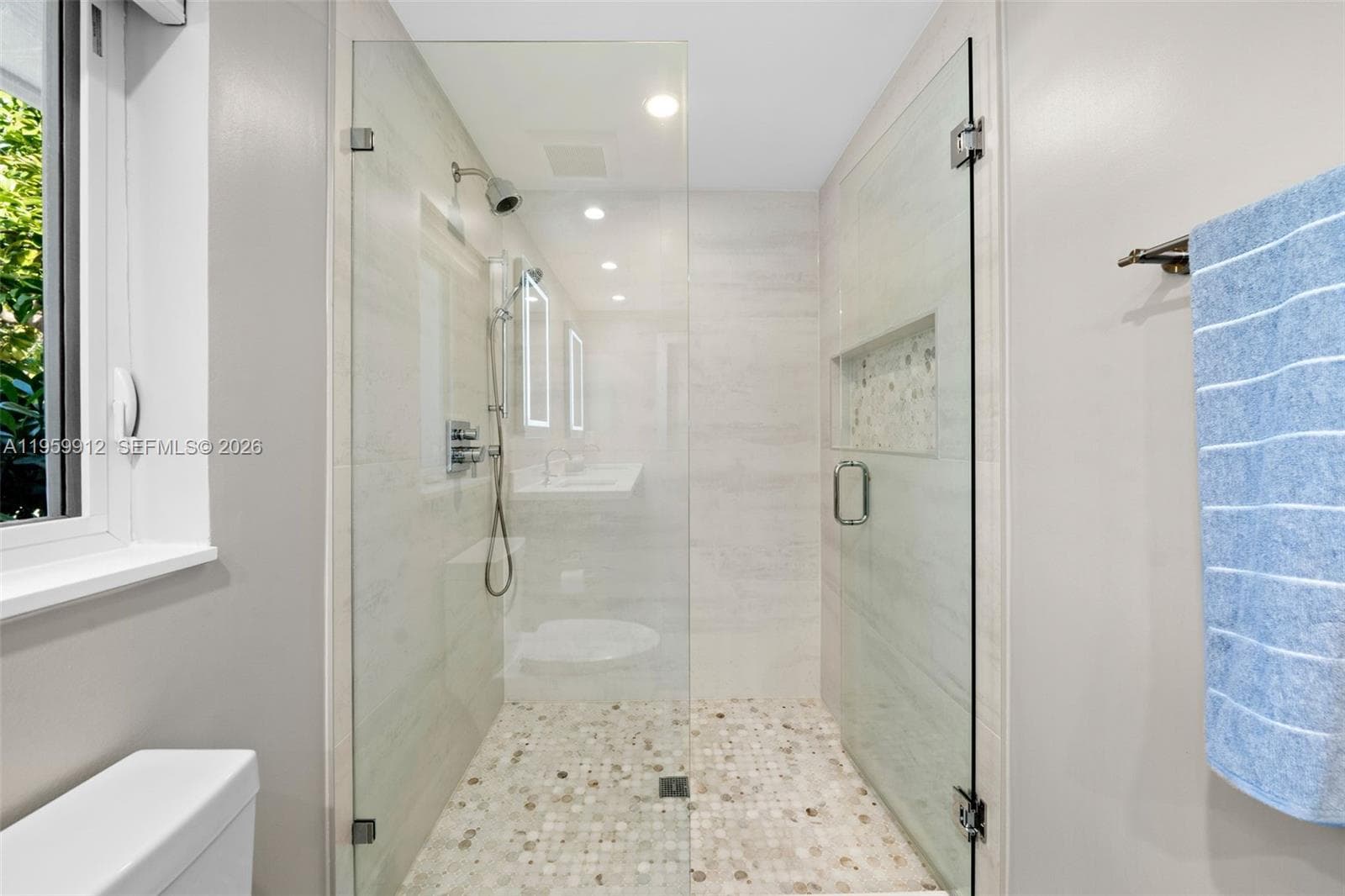 4595 N Jefferson Ave, Miami Beach FL 33140 — 15