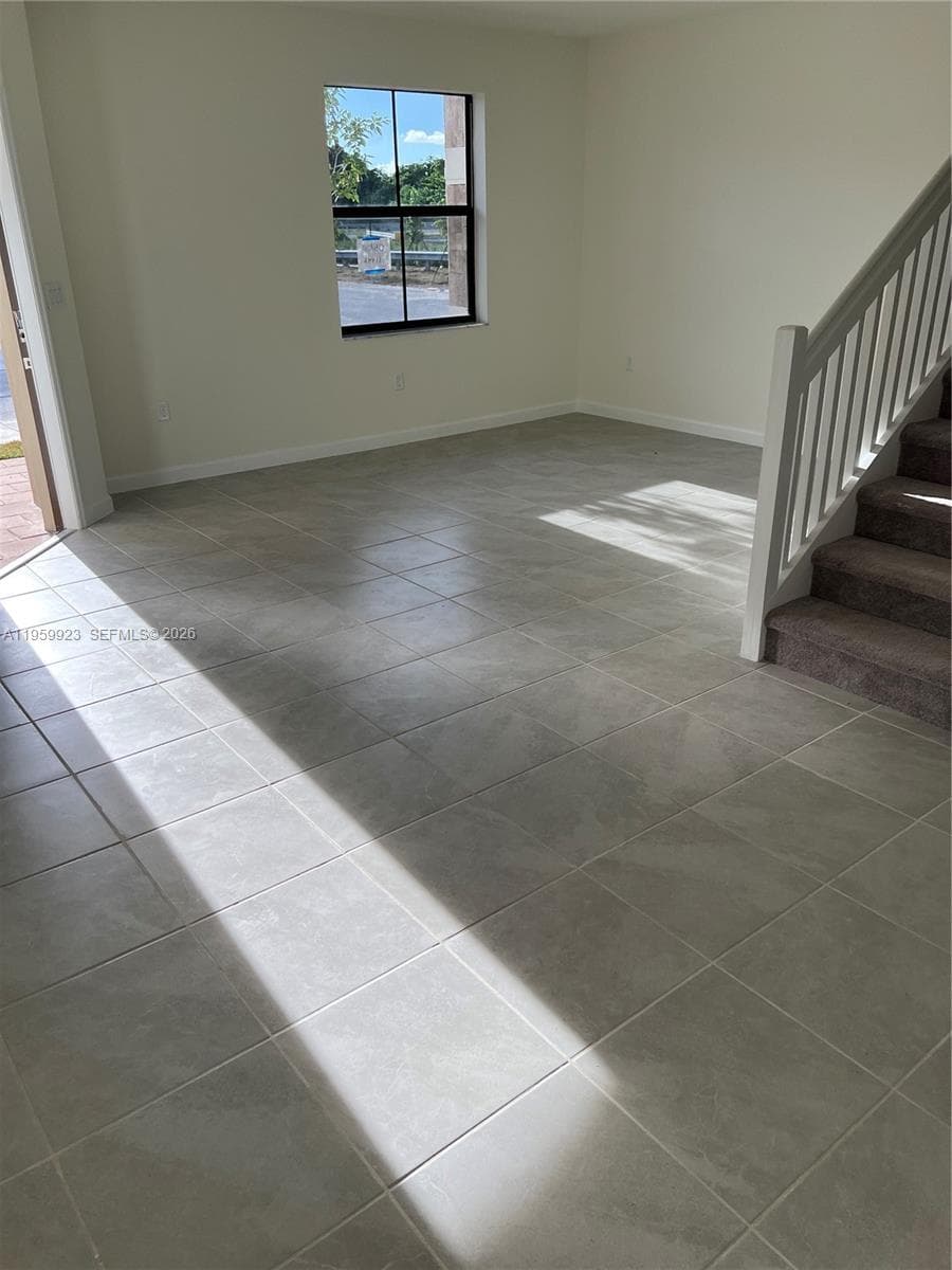 11447 W 34th Ct, Hialeah FL 33018 — 43