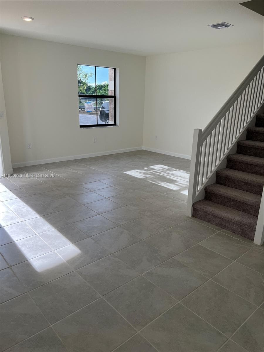 11447 W 34th Ct, Hialeah FL 33018 — 7