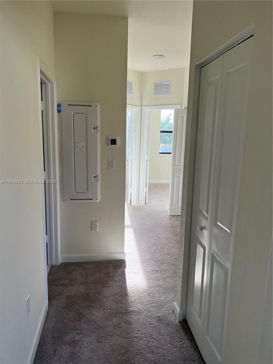 11447 W 34th Ct, Hialeah FL 33018 — 36