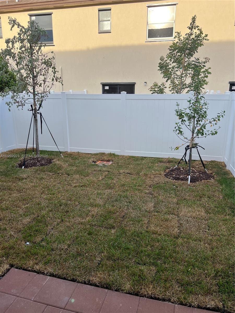 11447 W 34th Ct, Hialeah FL 33018 — 48