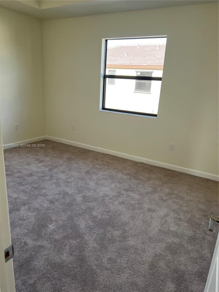 11447 W 34th Ct, Hialeah FL 33018 — 29