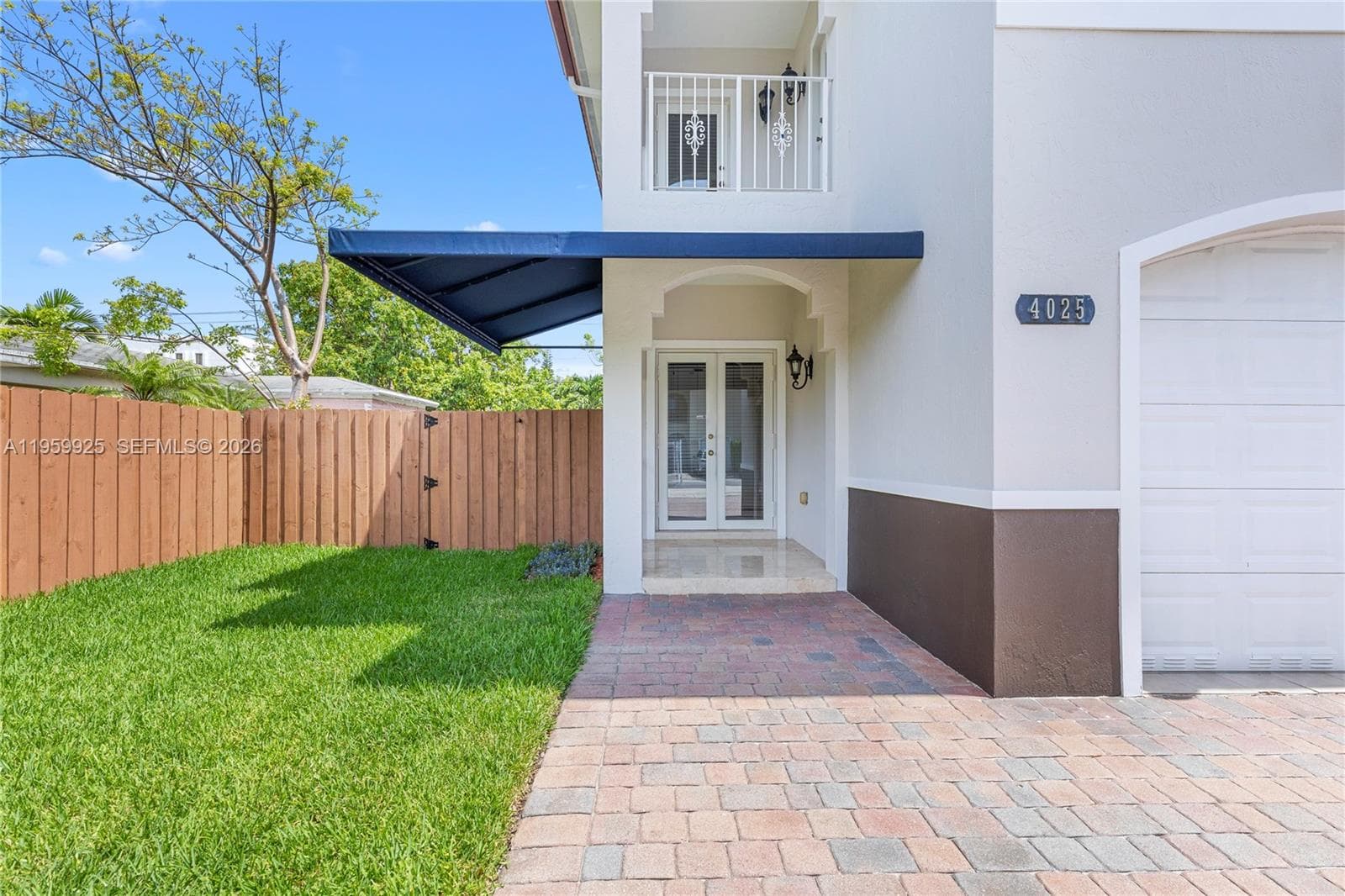 4025 SW 10th St, Miami FL 33134 — 2