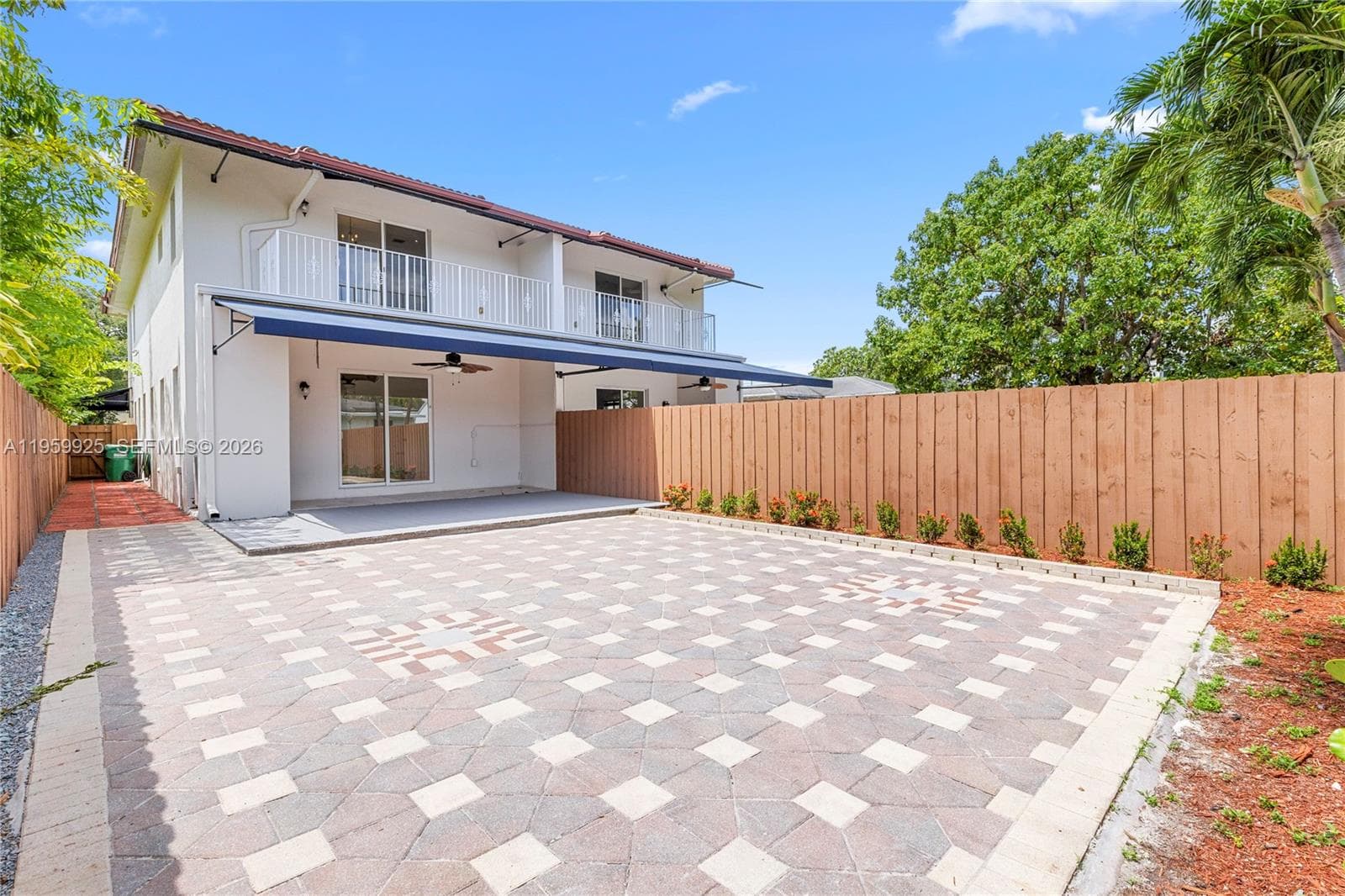 4025 SW 10th St, Miami FL 33134 — 4