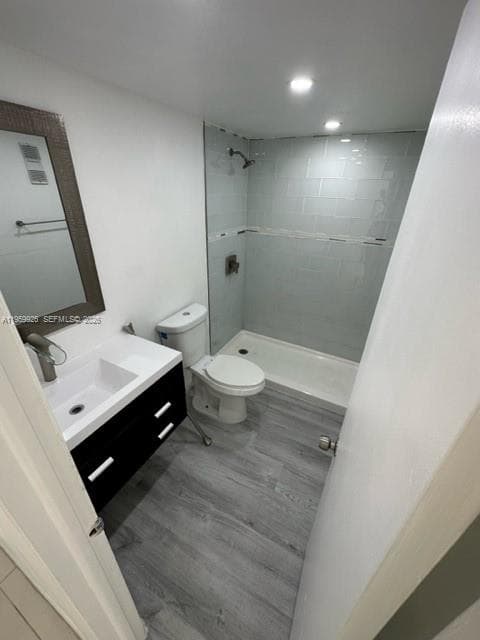 3527 NE 168th St # 202, North Miami Beach FL 33160 — 2